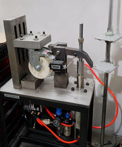 Caster Brake Fatigue Test